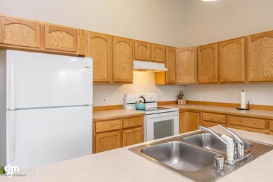 26-Kitchen-ELKO5555