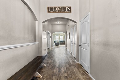 5157 Echo Falls Dr, Alvin, TX 77511 - photo 3