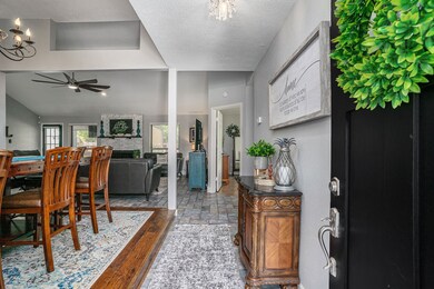 1501 Windsor Dr, Friendswood, TX 77546 - photo 5