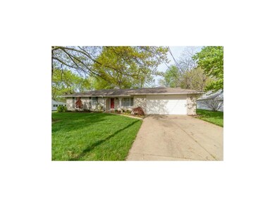 Wonderful ranch with double garage!