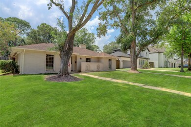 14035 Myrtlea Dr, Houston, TX 77079 - photo 2