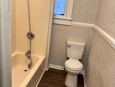 102 W Hickman St, Winchester, KY 40391 - photo 4