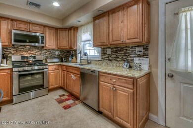 47 Middlesex Rd, Matawan, NJ 07747 - photo 7