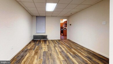 738 N 8th St, Allentown, PA 18102 - photo 7