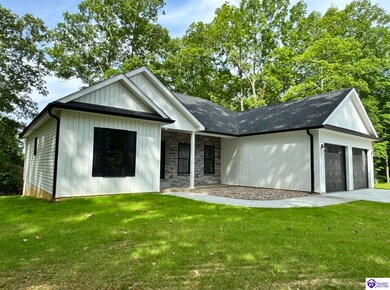 57 Malvern Ct, Brandenburg, KY 40108 - photo 2