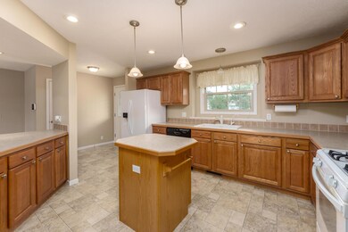 Coddington_Ln_5881_Kalamazoo_49009-7