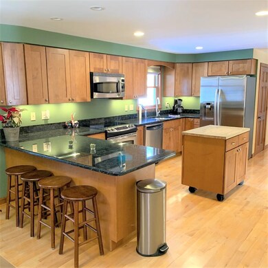 45 Erik St, Merrimack, NH 03054 - photo 2