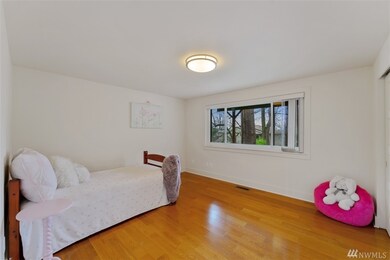 7408 92nd Place SE, Mercer Island, WA 98040 - photo 4