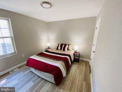 735 Larchmont Ave, Capitol Heights, MD 20743 - photo 7