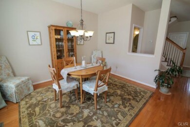 5296 Green Lawn Dr, Macungie, PA 18062 - photo 7