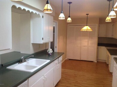 5031 E Emelita Ave, Mesa, AZ 85206 - photo 3