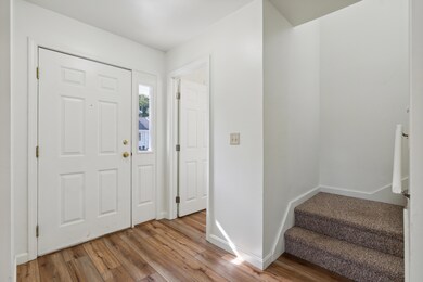 10 Starflower Ln unit 10, Brunswick, ME 04011 - photo 6