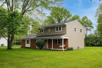 3-web-or-mls-Nikki Grove - 13789 Cobbles
