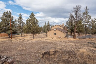 21037 SW Gift Rd, Bend, OR 97703 - photo 6