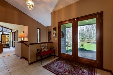 006-Foyer-2566206-large