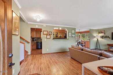 125 SW View Dr, Waldport, OR 97394 - photo 7