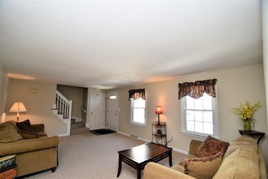 28 Washington Green, East Walpole, MA 02032 - photo 3