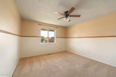 1213-Camina-Hermosa-11