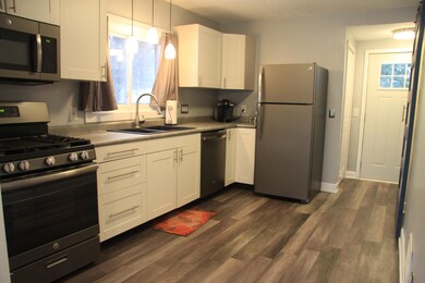 NEW kitchen!
