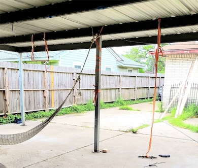 13438 Indianapolis St, Houston, TX 77015 - photo 3