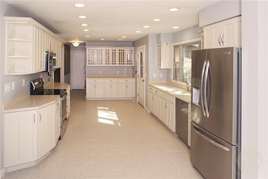 kitchen main floor