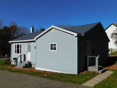 148 Free St, Dexter, ME 04930 - photo 2