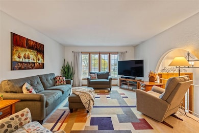 1506 W 14th St S, Newton, IA 50208 - photo 5