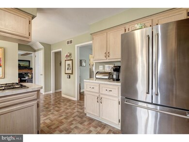 2202 Orchard Way, Cinnaminson, NJ 08077 - photo 6