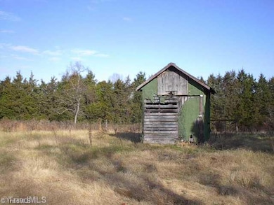 2704 Pagetown Rd, Elon, NC 27244 - photo 7