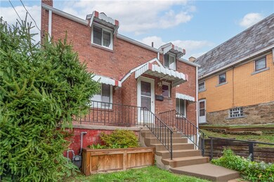 Built in awnings and flower box.