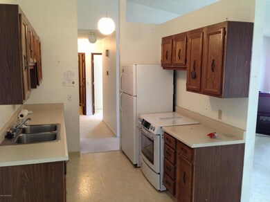 Cassius CT Kitchen