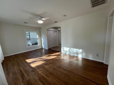 906 Philco Dr unit A, Austin, TX 78745 - photo 4