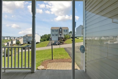 612 Setter Ln, Clairton, PA 15025 - photo 2