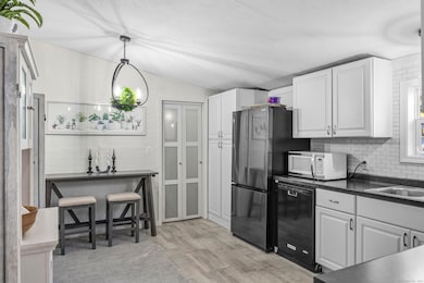 1010 Long Cove Rd, Gales Ferry, CT 06335 - photo 5