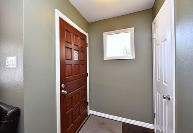 1327 Guese Rd, Houston, TX 77008 - photo 4