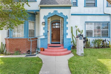2207 S Victoria Ave, Los Angeles, CA 90016 - photo 3