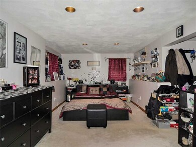 148 Scituate Ave, Johnston, RI 02919 - photo 5