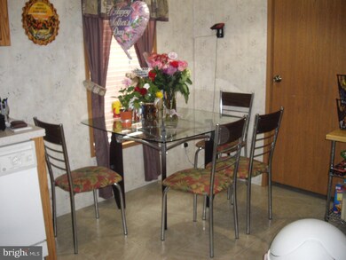 9905 Rhodes Way, White Plains, MD 20695 - photo 4