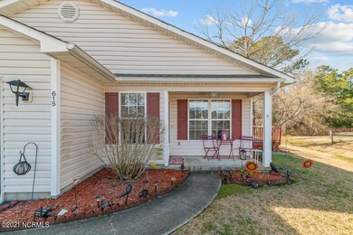 615 Raspberry Ct, Hubert, NC 28539 - photo 2