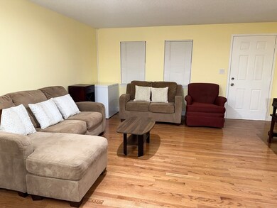 131A Lawrence St unit 40, Lawrence, MA 01841 - photo 5