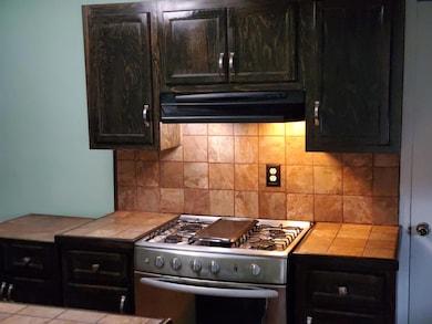 10621 Springwood Dr unit A, El Paso, TX 79935 - photo 4