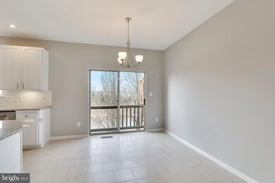 12048 Kemps Landing Cir, Manassas, VA 20109 - photo 6