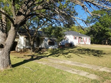 53 W Parnell St, Denison, TX 75020 - photo 3