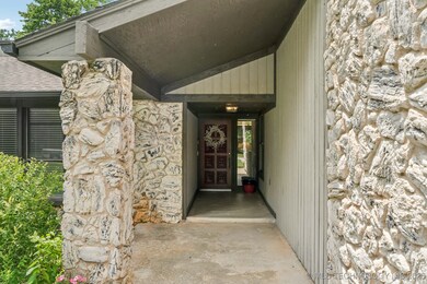 501 E Yuma Dr, Broken Arrow, OK 74011 - photo 2