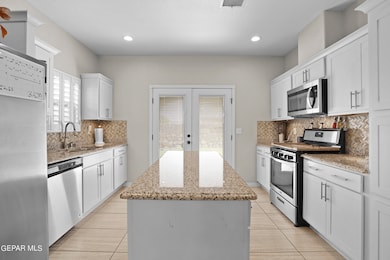 13649 Olney Ave, Horizon City, TX 79928 - photo 6