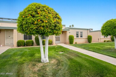 02_9918_W_Hawthorn_Dr__02_mls