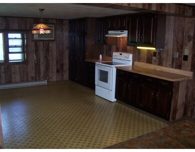 21 Cherry St, Orange, MA 01364 - photo 3