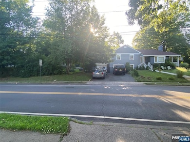 53 Boyden Ave, Maplewood, NJ 07040 - photo 2