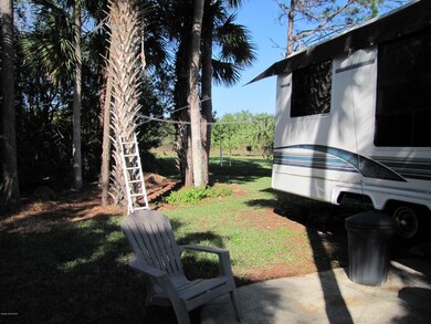 213 Plantation Dr unit 23350600515, Titusville, FL 32780 - photo 3