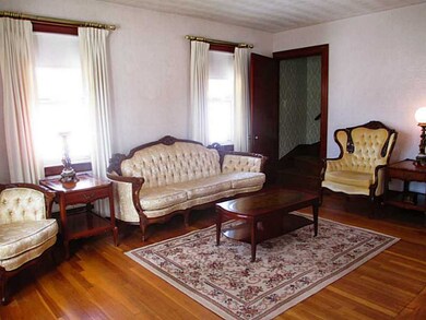 15 Webb St, Providence, RI 02908 - photo 2